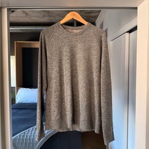 Lululemon engineered warmth LS